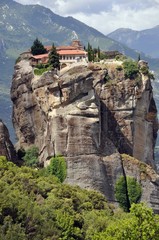 Fototapeta na wymiar Soaring monasteries in Greece