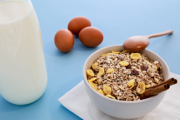 Cereals breakfast with cinnamon.