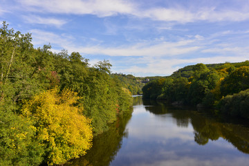 La Creuse sur la route d'Éguzon (36270), département de l'Indre en région Centre-Val de Loire, France