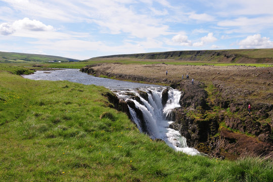 Island; Iceland; Kolugljufur; Wasserfall