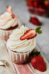 cupcake with strawberry