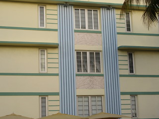 Art deco architecture in Miami