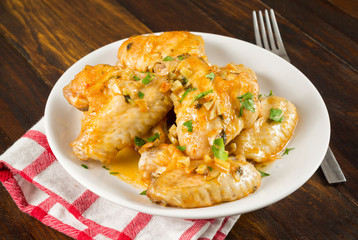 Alitas asadas de pollo