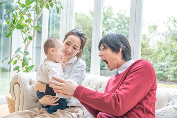 Obraz premium 子育てファミリー