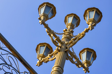 Fototapeta na wymiar Decorative street light