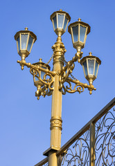 Fototapeta na wymiar Decorative street light