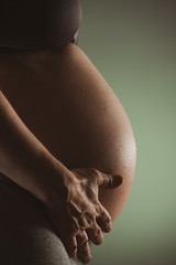 Wachsender Babybauch / Schwangerschaft
