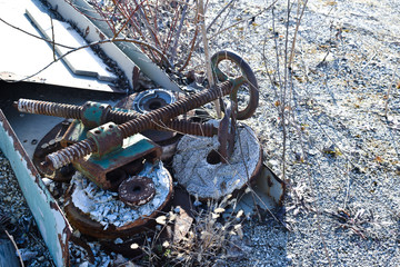 Old tightening machine green rusty metal parts