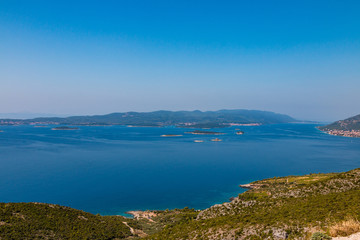 Naklejka na ściany i meble Panorama der Küste vor Peljesac, Halbinsel auf Kroatien