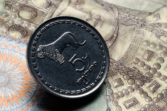 DIE 2,212 BESTEN BILDER, STOCKFOTOS UND ZU „Lari