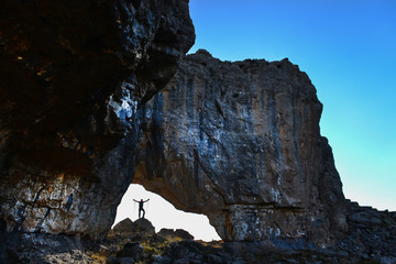 the adventure of discovery in huge caves
