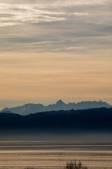 Morgenrot am Bodensee