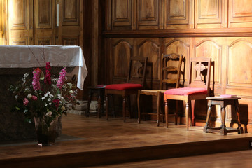 Autel. Eglise Saint-Gervais et Saint-Protais. Saint-Gervais-les-Bains. / Altar. Church of St. Gervais and St. Protais. Saint-Gervais-les-Bains.