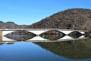 Moselbrücke Treis-Karden