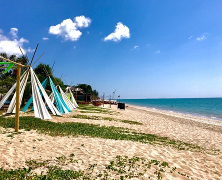 plage de sable blanc