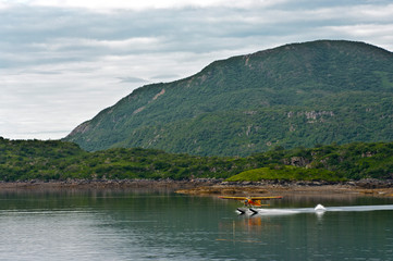 Wasserflugzeug in Alaska