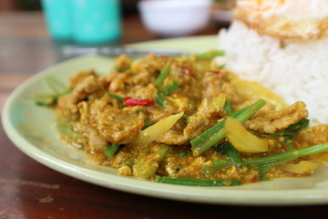  Fried curry powder