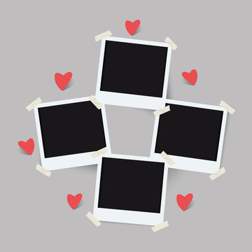 Instant photo frame with heart