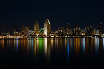 Obraz premium San Diego waterfront by night