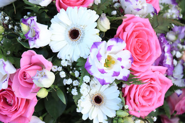 Colorful wedding flowers
