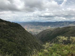 Naklejka premium montañas de la naturaleza