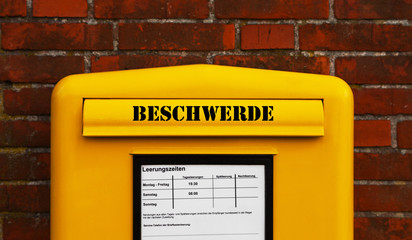 Fototapeta premium Beschwerdebriefkasten