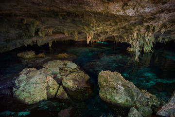 Cenote Dos Ojos with clear blue water