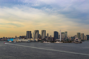 (東京都ｰ都市風景)レインボーから望む湾岸の夕景５