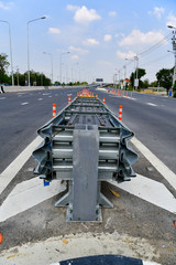 Crash Cushion on the road. Anchorless Non-Redirective Impact Attenuator.