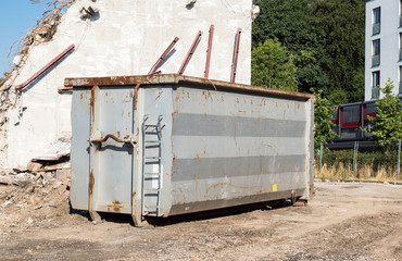 Müllcontainer