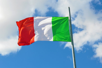 flag, italian, italy, sky, blue, europe, wind, white, national, color, red, green, background, italia, object, day, pole, banner, rome, european, nation, isolated