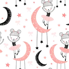 Tapeten Kindisches nahtloses Muster mit süßer handgezeichneter Ballerina, die im skandinavischen Stil auf dem Mond tanzt. Kreativer Vektor kindischer Hintergrund für Stoff, Textil © solodkayamari