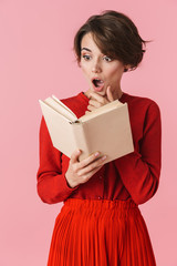 Portrait of a beautiful young woman