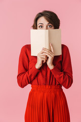 Portrait of a beautiful young woman