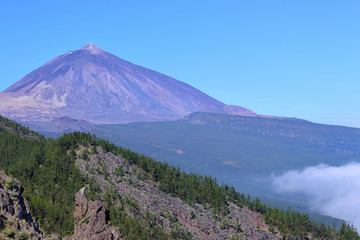 Fototapeta premium Wulkan Teide z punktu widzenia „La Tarta”. Teneryfa. Wyspy Kanaryjskie. Hiszpania