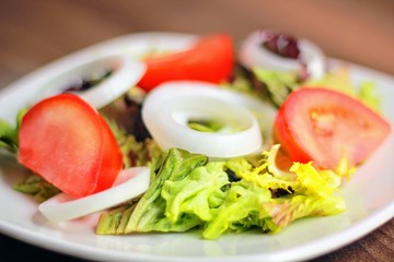 Ensalada mixta lechuga con tomate