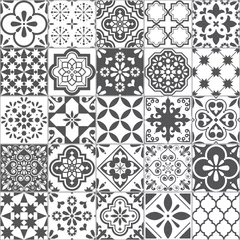 Tapeten Geometrisches Azulejo-Fliesenvektormuster von Lissabon, portugiesisches oder spanisches Retro-altes Fliesenmosaik, mediterranes nahtloses graues und weißes Design © redkoala