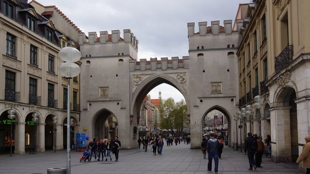 munich bavaria karlsplatz carls gate stachus city urban