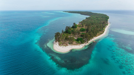 Picturesque tropical view of the island in the middle of the sea © NADIN