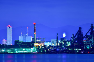 北九州工業地帯のプラント夜景