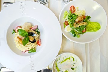 spaghetti with seafood and herbs