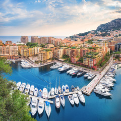 Luxury residential area Monaco-Ville with yachts, Monaco, Cote d'Azur, France - obrazy, fototapety, plakaty