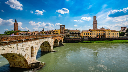 Fototapeta premium Ponte Pietra Bridge, Verona, Italy