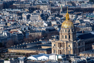 Fototapeta na wymiar Paris in winter close-up view of Invalids buildings