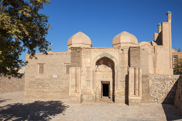 Magoki-Attari Mosque