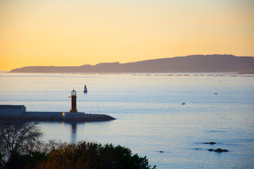 Fototapeta premium Paisaje Faro Atardecer
