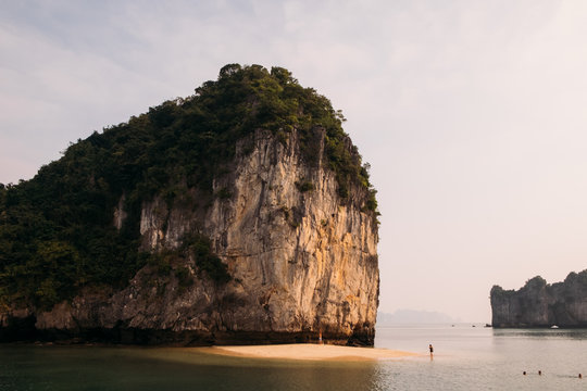 Halong Bay 