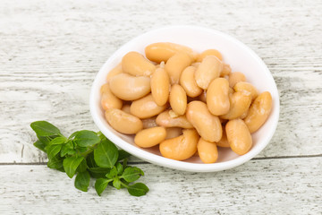 Baked white bean