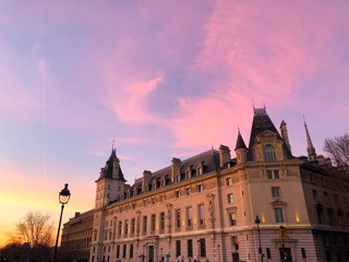 Cielo rosa di Parigi, Francia