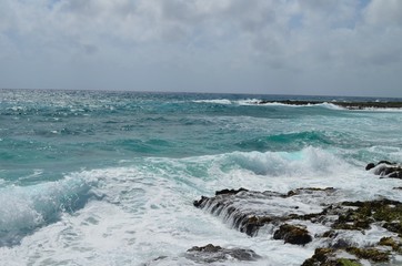 waves crashing on the mexican coast